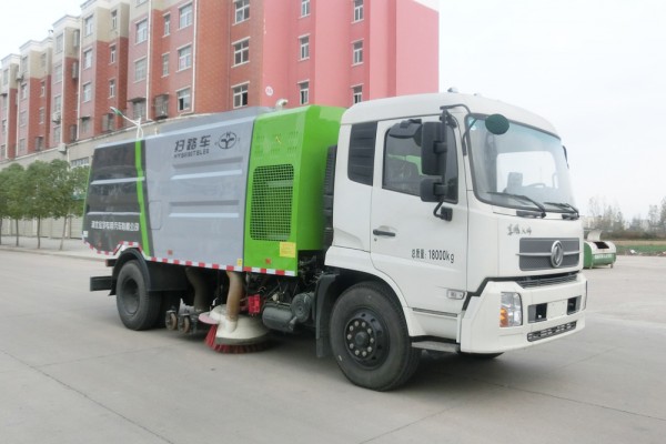 東風天錦干式掃路車